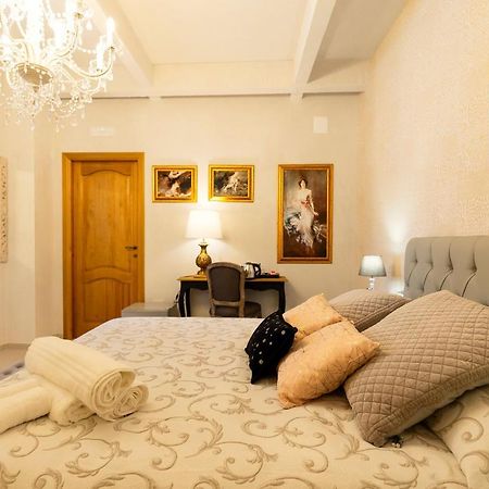Palazzo Badiale History&Rooms Atella Kültér fotó